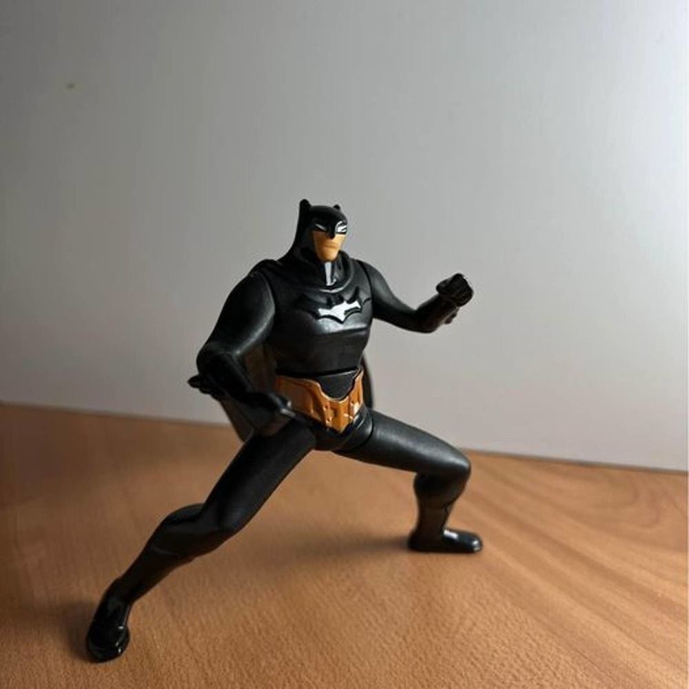 Batman 4" Figure DC Comics McDonald Happy Meal Toy Justice League Dark Knight